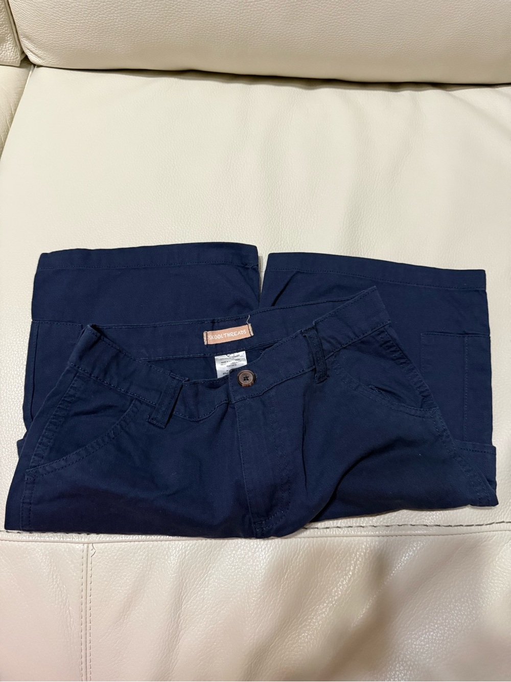 Boy’s Navy Cargo Shorts Size 14 - Picture 4 of 5
